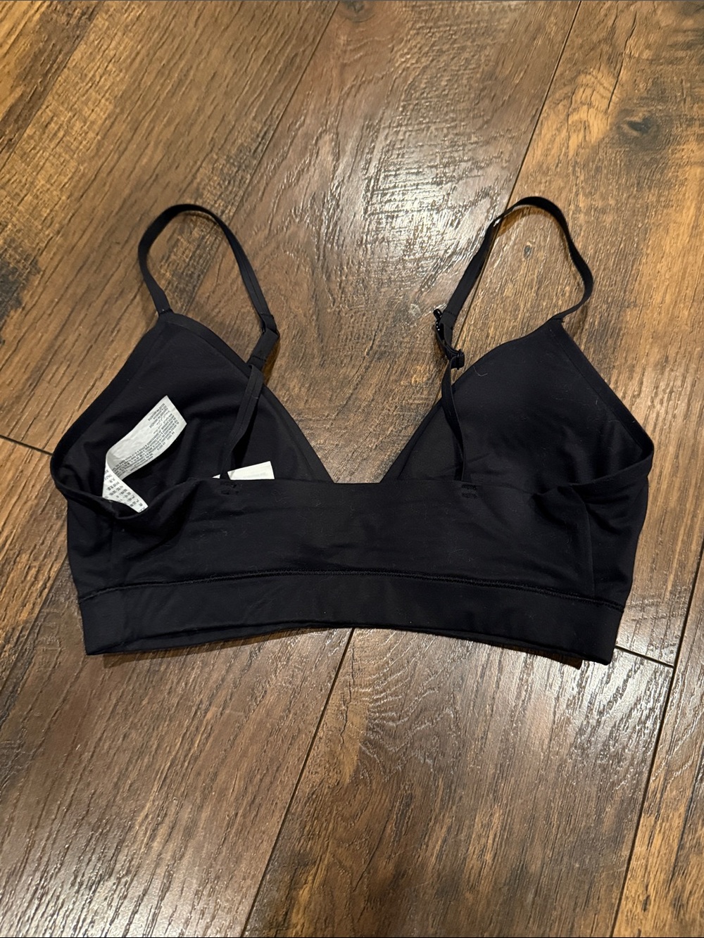 Abercrombie & Fitch Black Wireless Bralette - Picture 2 of 4